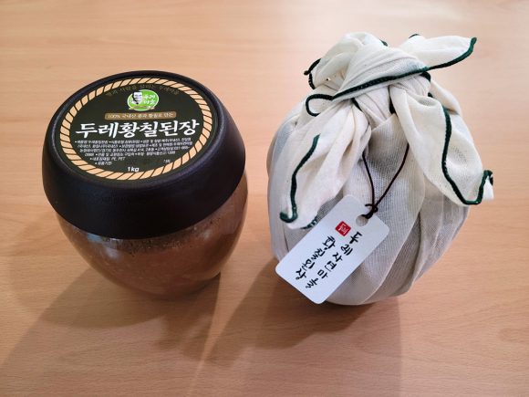 두레 황칠된장 (1kg) 병과 포장